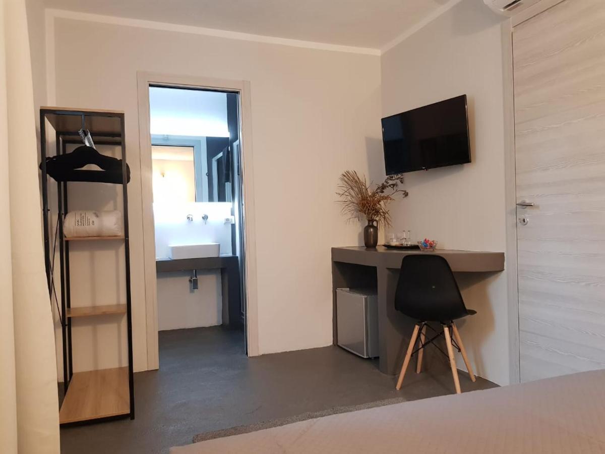 B&B Unique Art Santa Teresa Gallura Ngoại thất bức ảnh